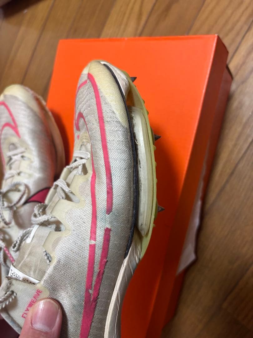 NIKE マックスフライ