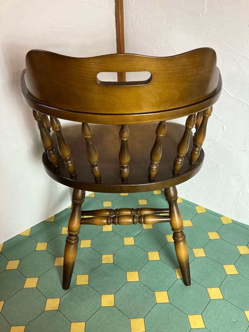 飛騨産業　キツツキ　ダイニングチェア　アームチェア　② イス　椅子　チェア