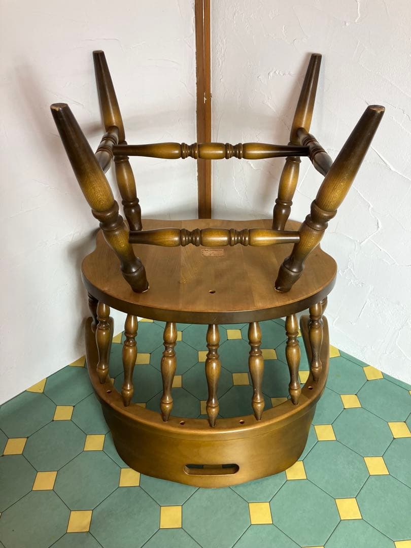 飛騨産業　キツツキ　ダイニングチェア　アームチェア　② イス　椅子　チェア