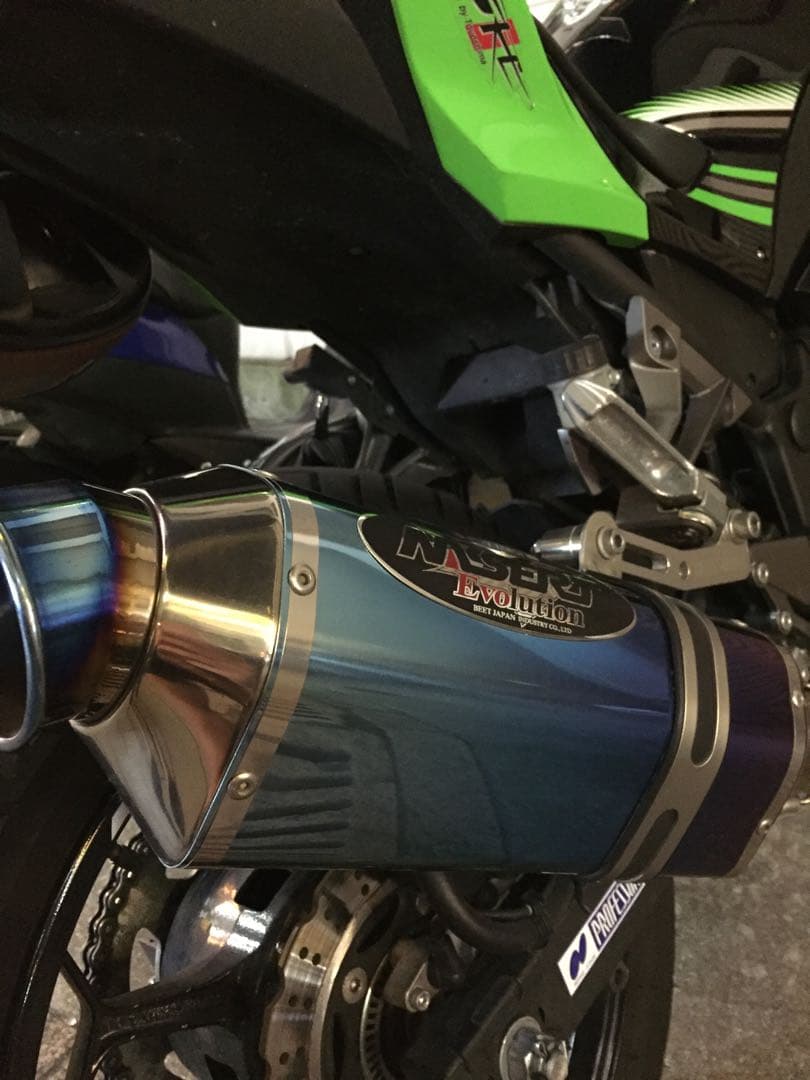 BEET JAPAN NASERT スリップオンマフラー Ninja250