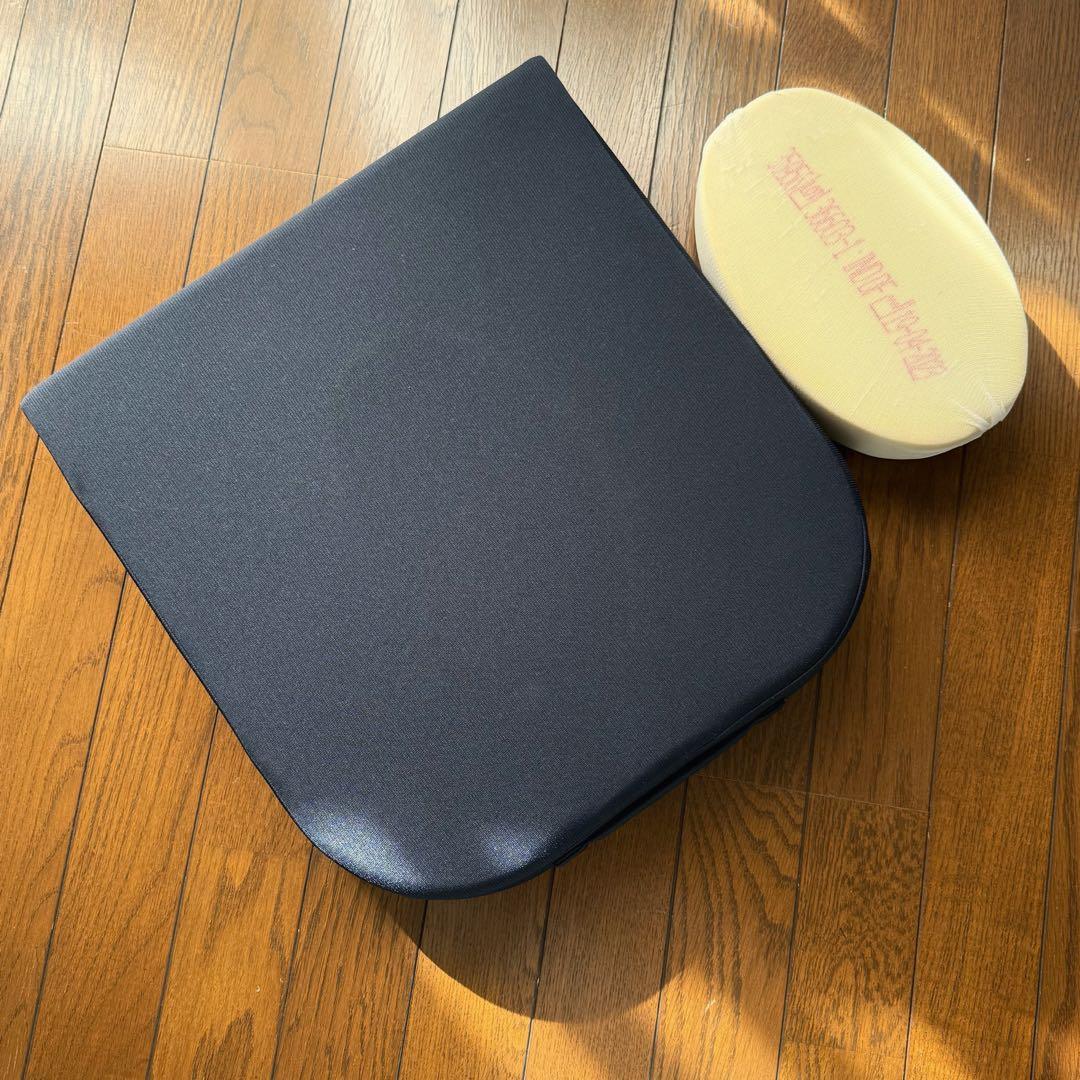 テンピュール ドーナツクッション 低反発 坐骨神経痛 腰痛 座布団 ネイビー 痔