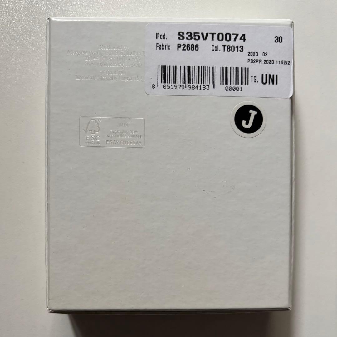 メゾンマルジェラ　三つ折り財布