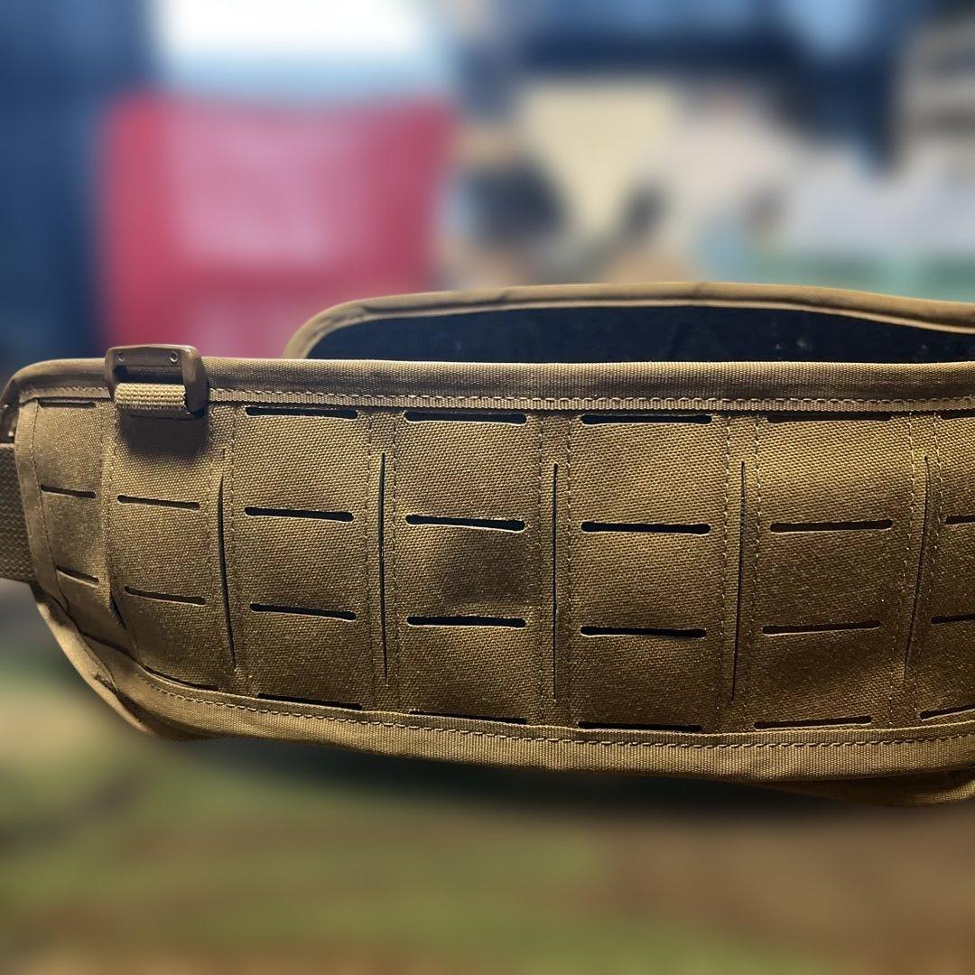 ダイレクトアクションモジュラーベルト、小物