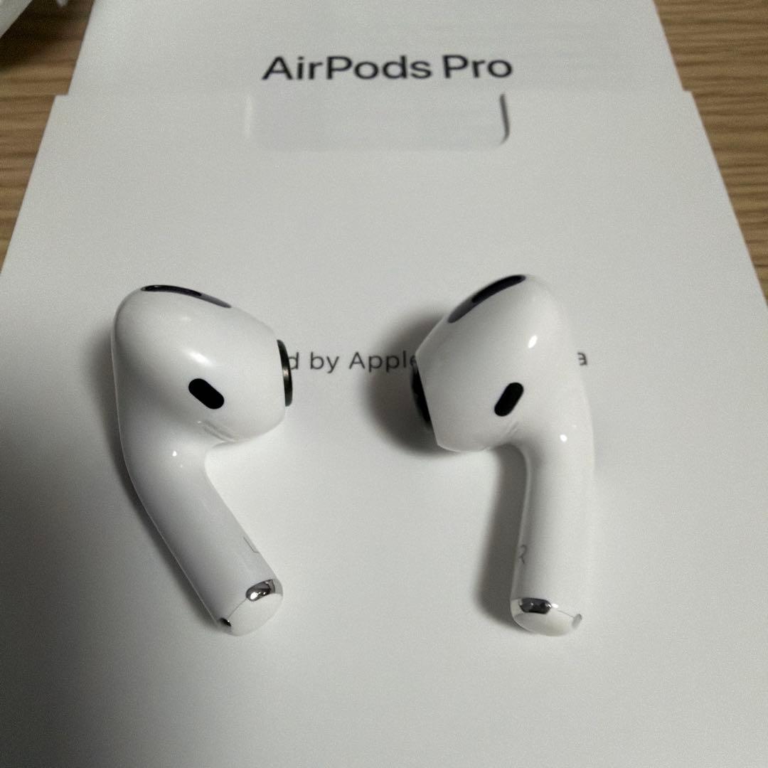 け*様 2021 AirPods Pro Apple純正MagSafe充電ケース