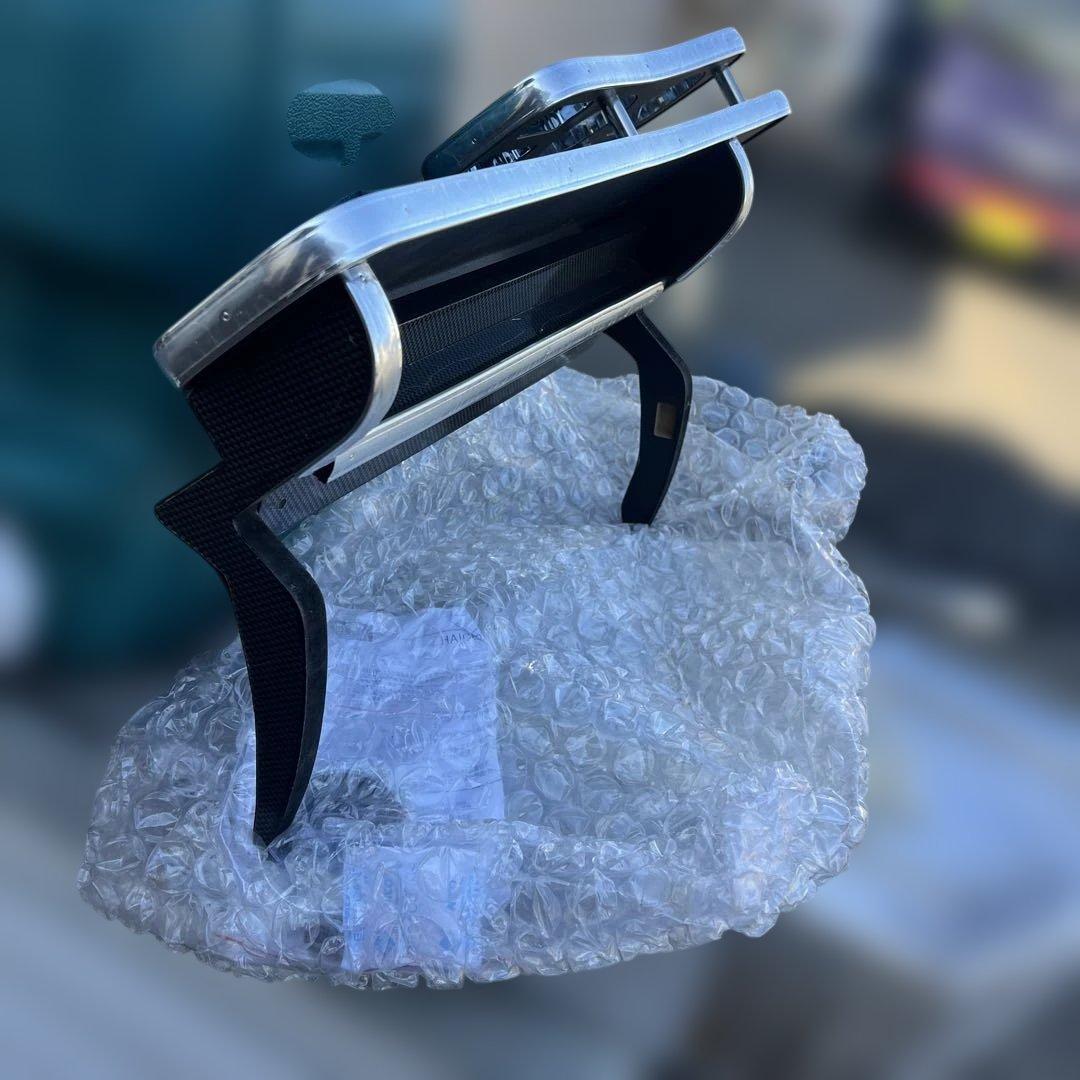 ハイエース200用助手席ドリンクホルダーブラック/シルバー