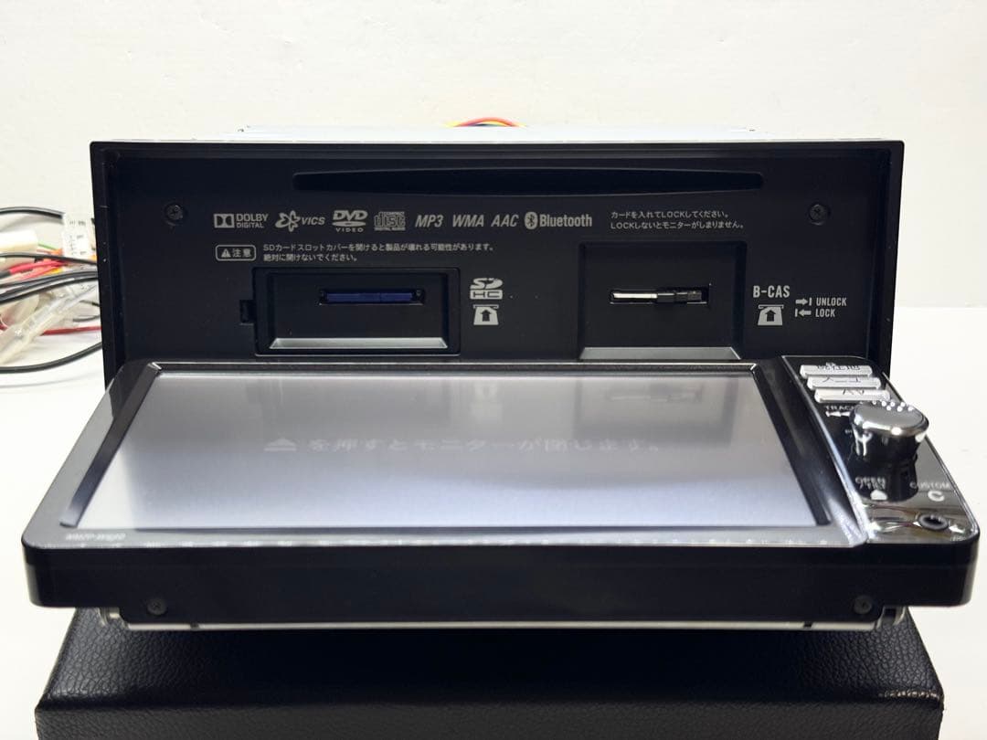 新品タッチパネル NMZP-W64D 2018年地図データ 新品ファン ダイハツ