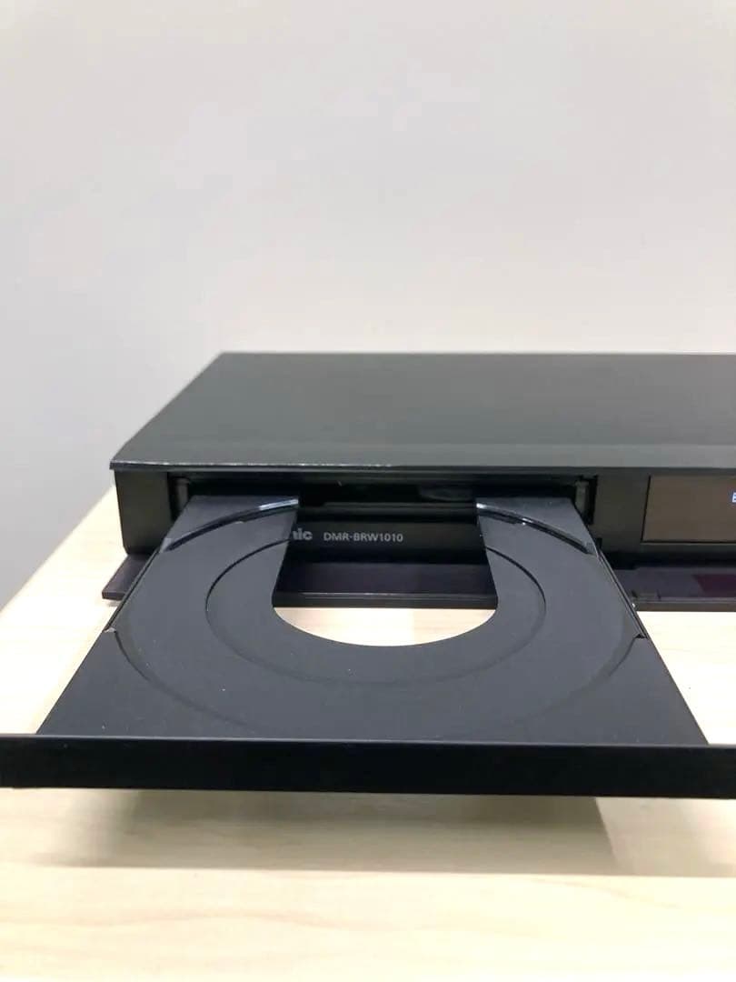 めっちゃ綺麗　1TB パナソニック　ブルーレイ　DMR-BRW 1010