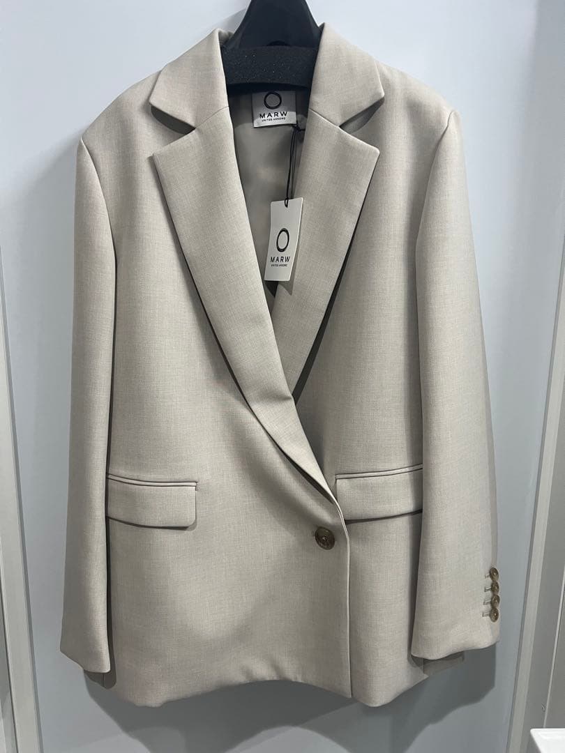 マルゥユナイテッドアローズ　 バックスリットジャケット 36サイズ