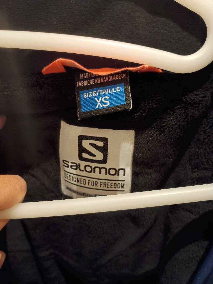 美品　SALOMON　スキーウェア　ジャケット　レディース　S