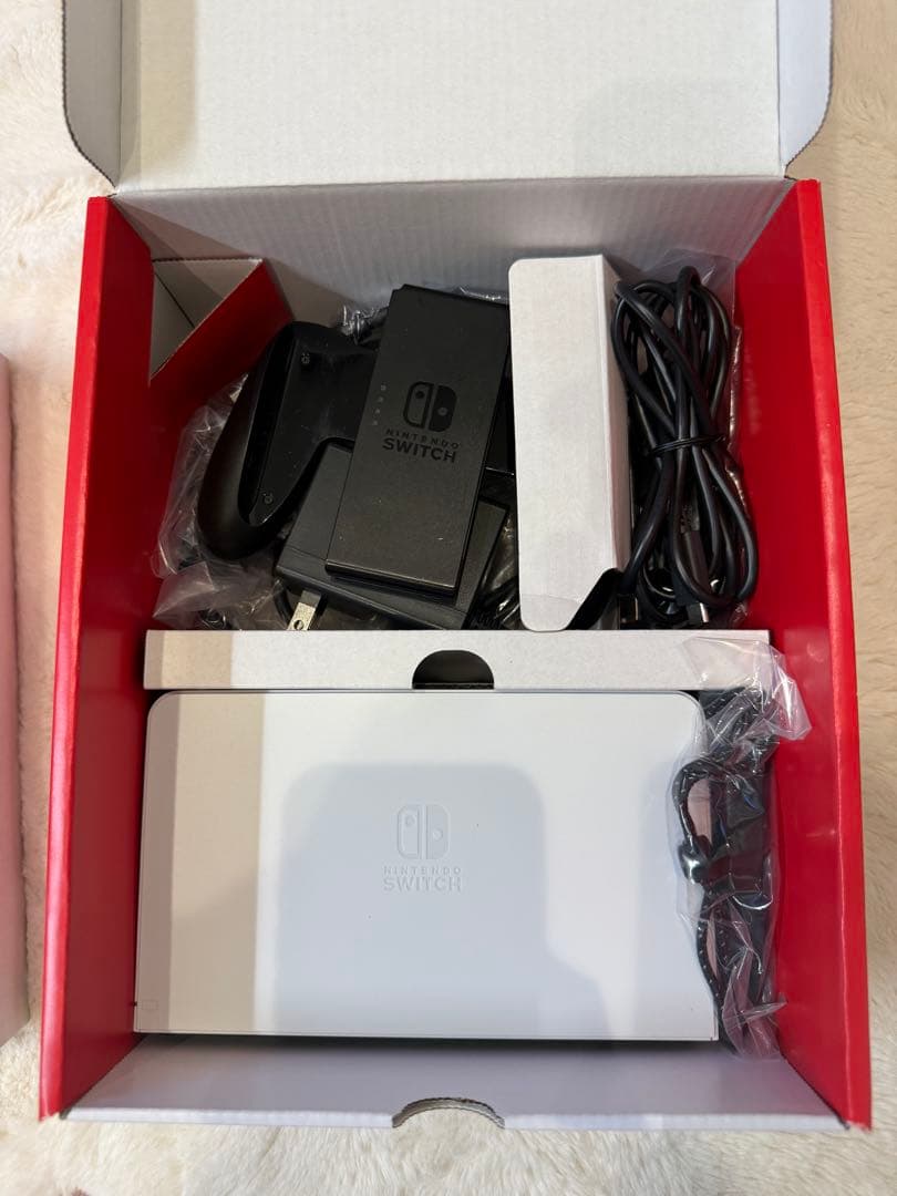 Switch 本体 ホワイト 有機ELモデル＋付属品＋ケース＋コントローラー2個