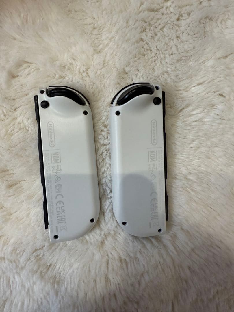 Switch 本体 ホワイト 有機ELモデル＋付属品＋ケース＋コントローラー2個