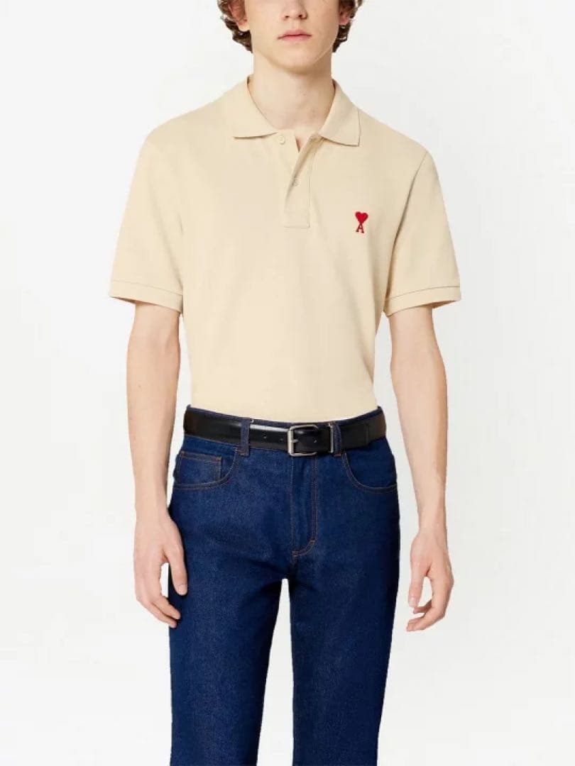 ami ベージュ ポロシャツ ハート刺繍