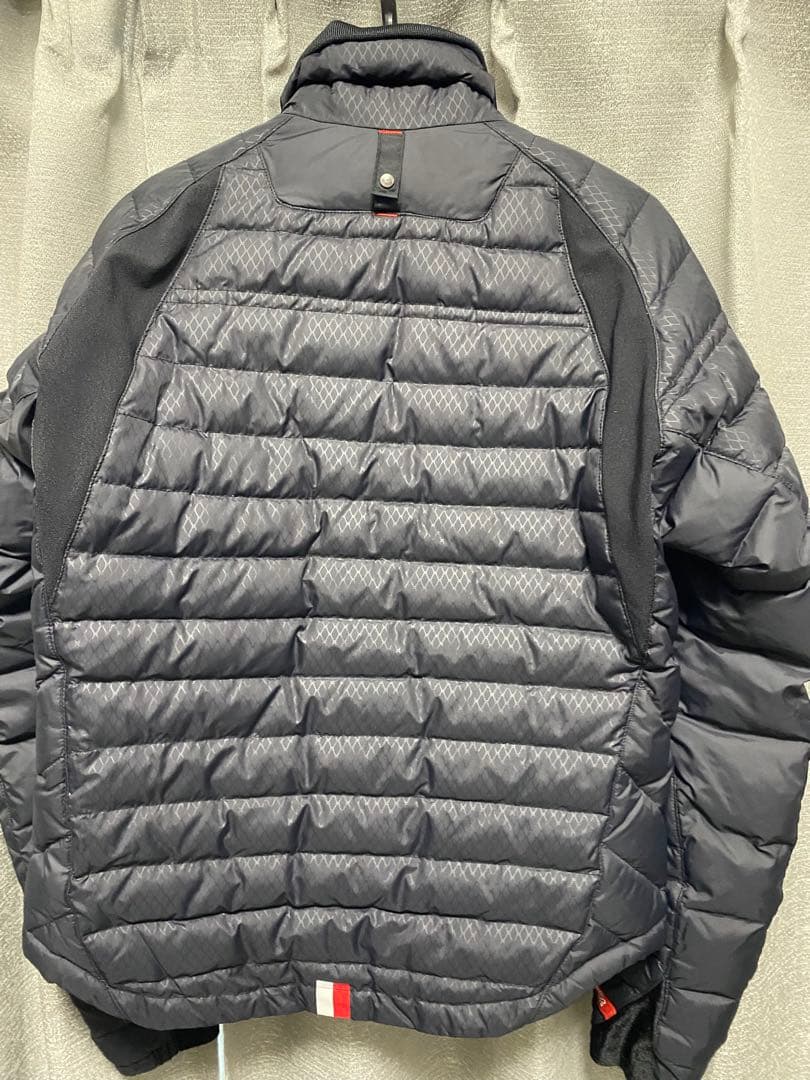 【メルカリ祭　限定値下げ中】クシタニ　アロフトジャケット　グレー　Mサイズ