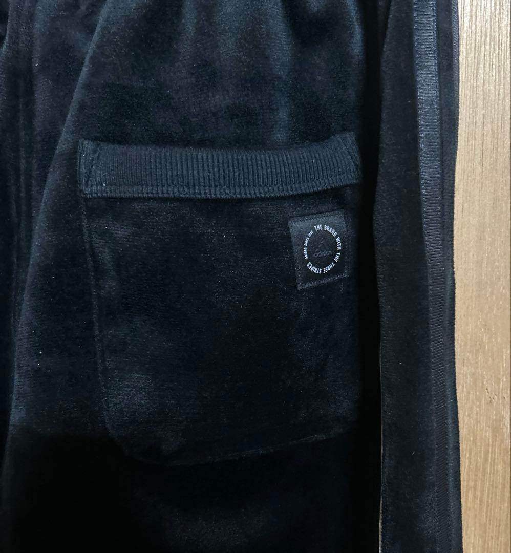 adidas ベロア セットアップ 上下 ブラック 新品 アディダス