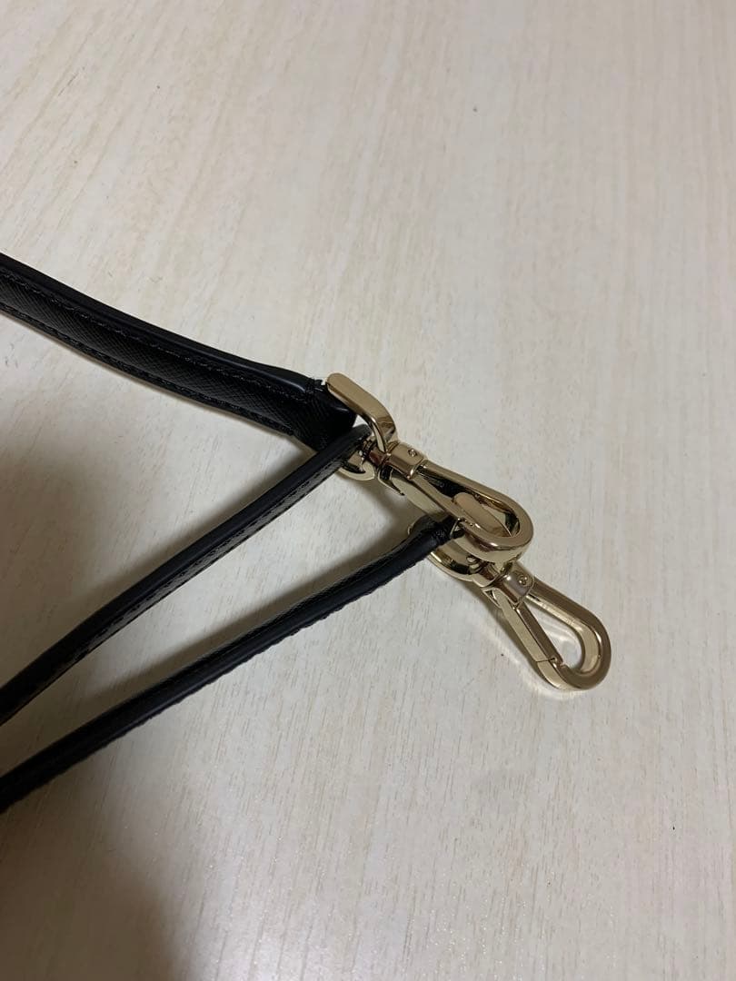 kate spade マディソンくれセントショルダーバッグ