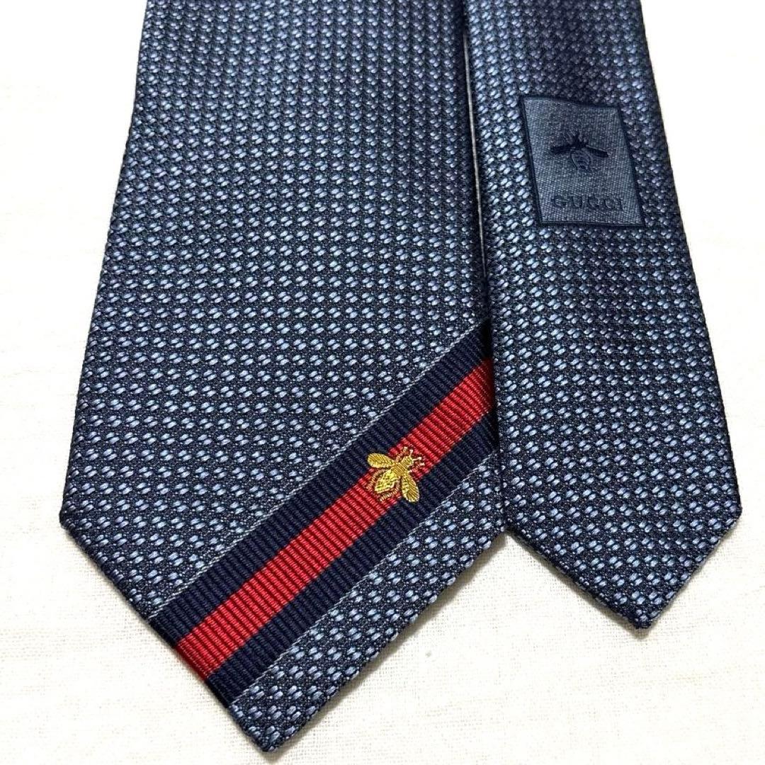 新品　GUCCI グッチ　ネクタイ　現行　ネイビー　蜂　刺繍　箱付　紙袋付