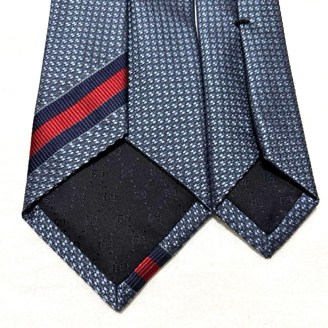新品　GUCCI グッチ　ネクタイ　現行　ネイビー　蜂　刺繍　箱付　紙袋付