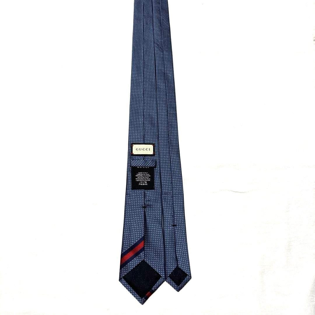 新品　GUCCI グッチ　ネクタイ　現行　ネイビー　蜂　刺繍　箱付　紙袋付