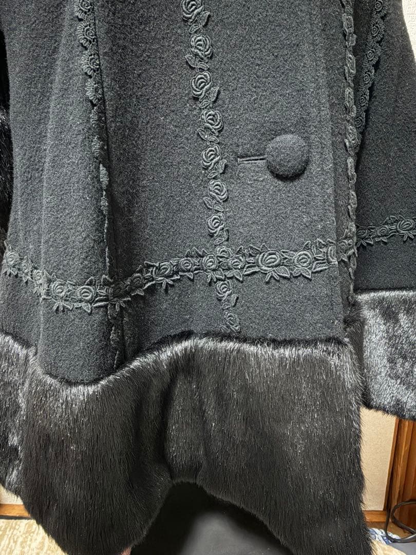 BABY, THE STARS SHINE BRIGHT 黒×黒　コート