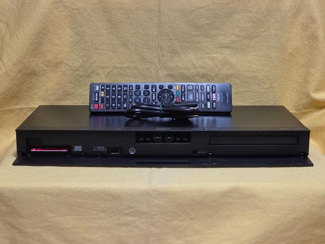 SHARP AQUOS BDレコーダー BD-NW520　2018年製 整備品