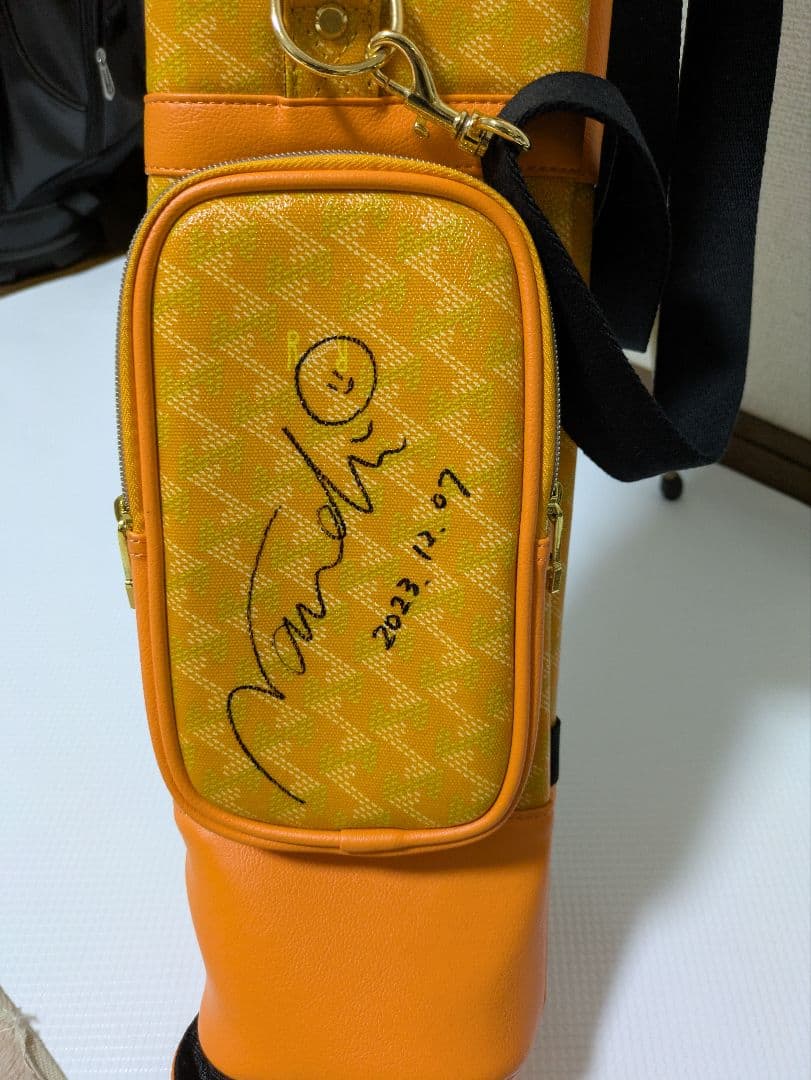 レザレクション　クラブケース　サイン入り