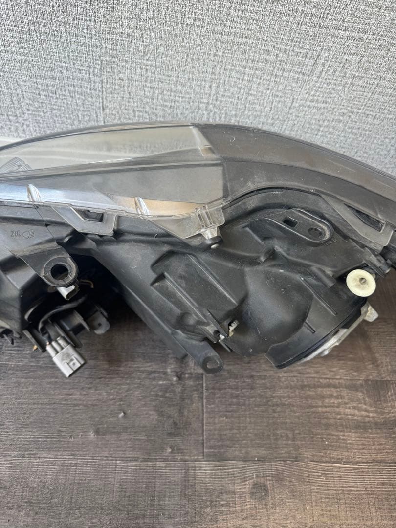 Toyota Crown ヘッドライト クリアレンズ モデル30-401