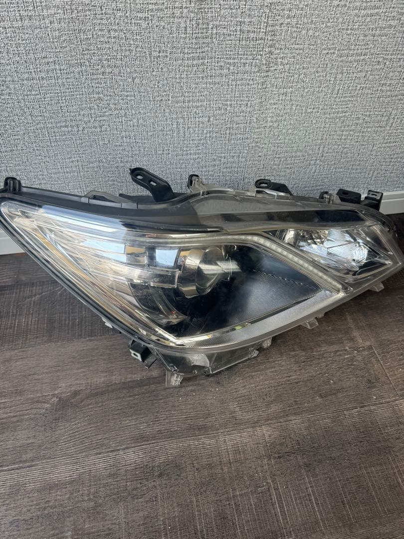 Toyota Crown ヘッドライト クリアレンズ モデル30-401