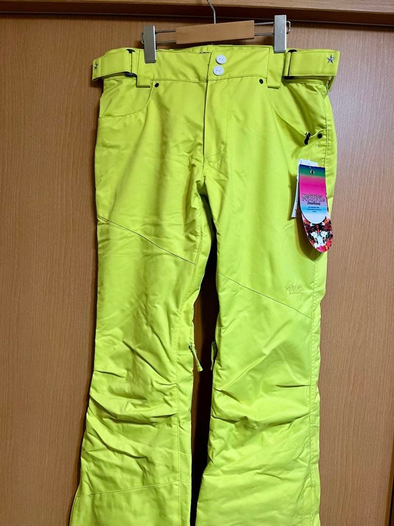 スノーボードウェア 上下セット　おまけ付き