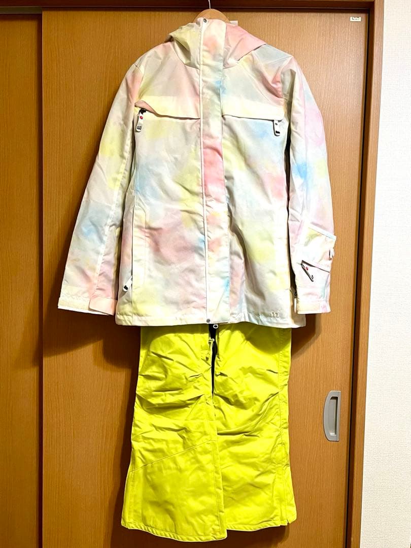 スノーボードウェア 上下セット　おまけ付き