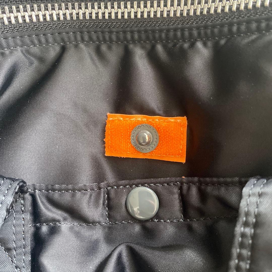 吉田カバン　PORTER タンカー　ロールボストン