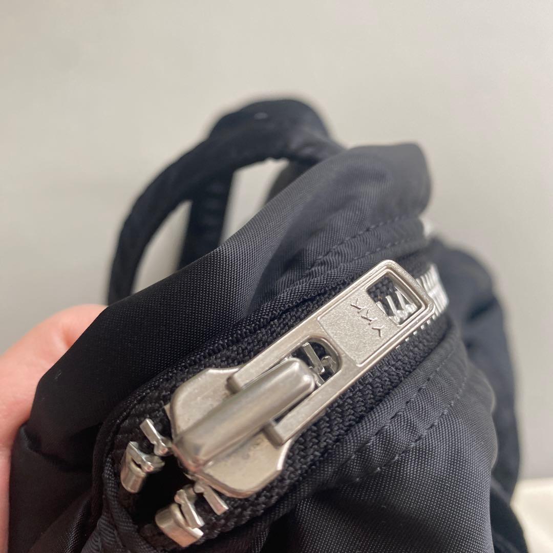 吉田カバン　PORTER タンカー　ロールボストン