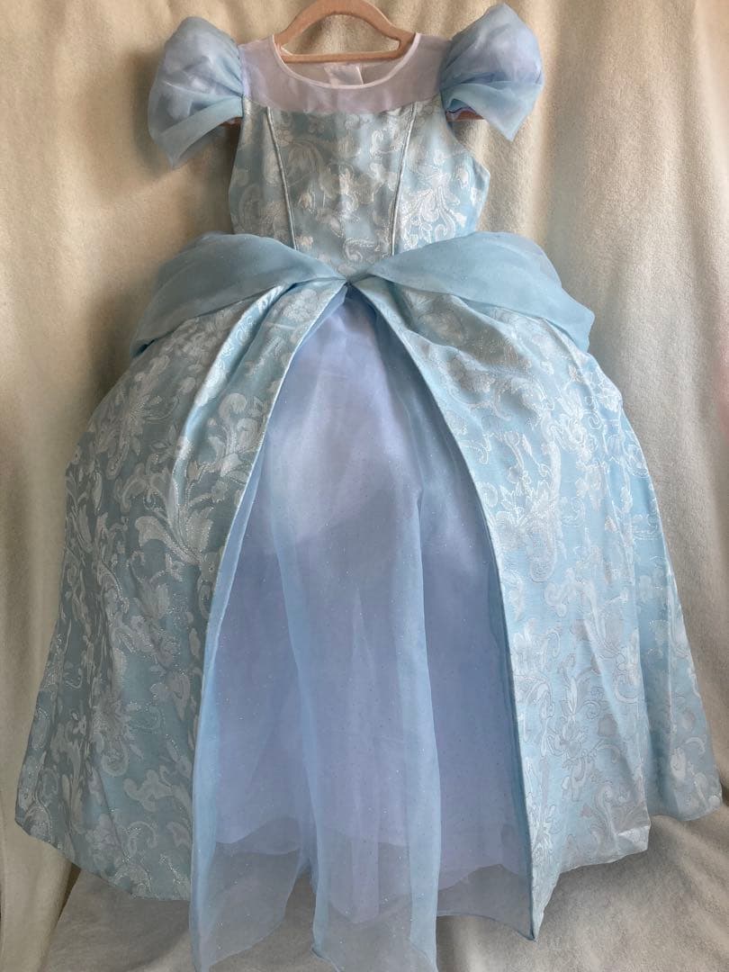 ビビディバビディブティックディズニーシンデレラドレス 120
