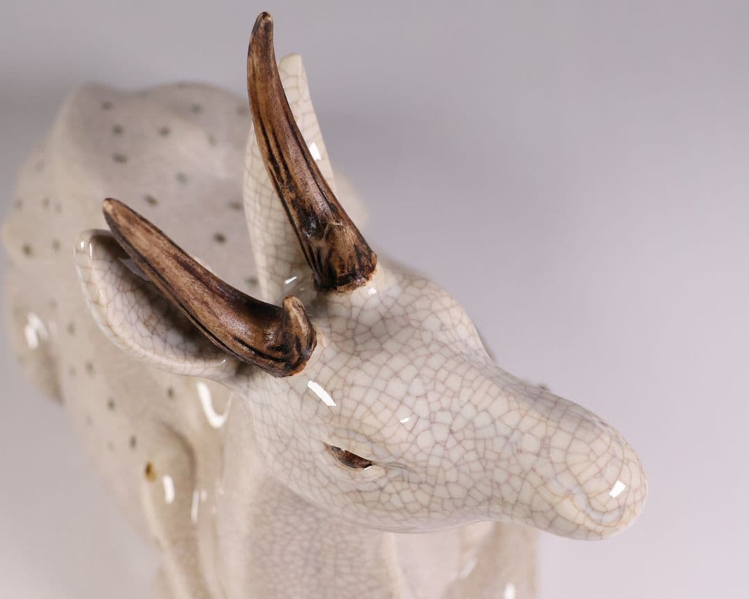 九谷焼 八弘窯 木田弘雄 鹿 置物 高28.3cm 陶芸 動物【MA868】