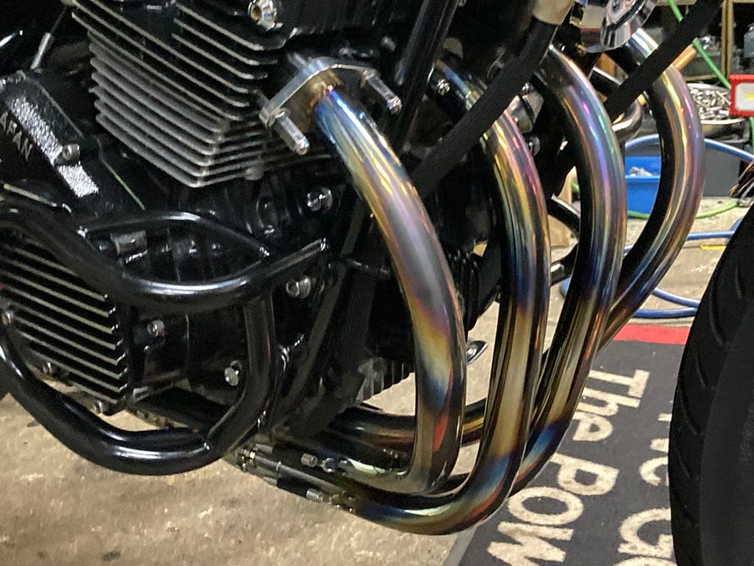 B*S様 ホンダ　CBX400F サタケ 手曲げ　ステンレスマフラー45パイ