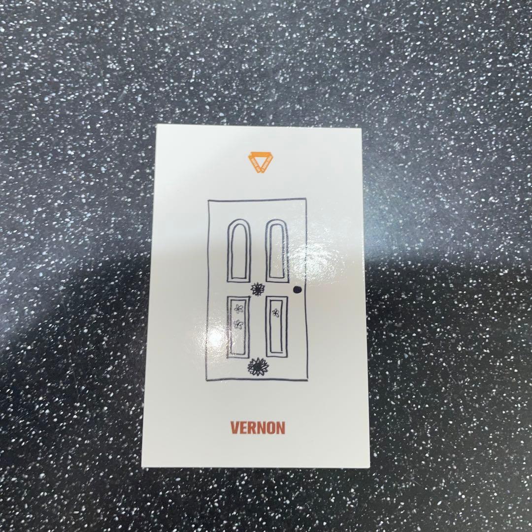 【購入意思のないいいね❌】バーノン トレカ サノク