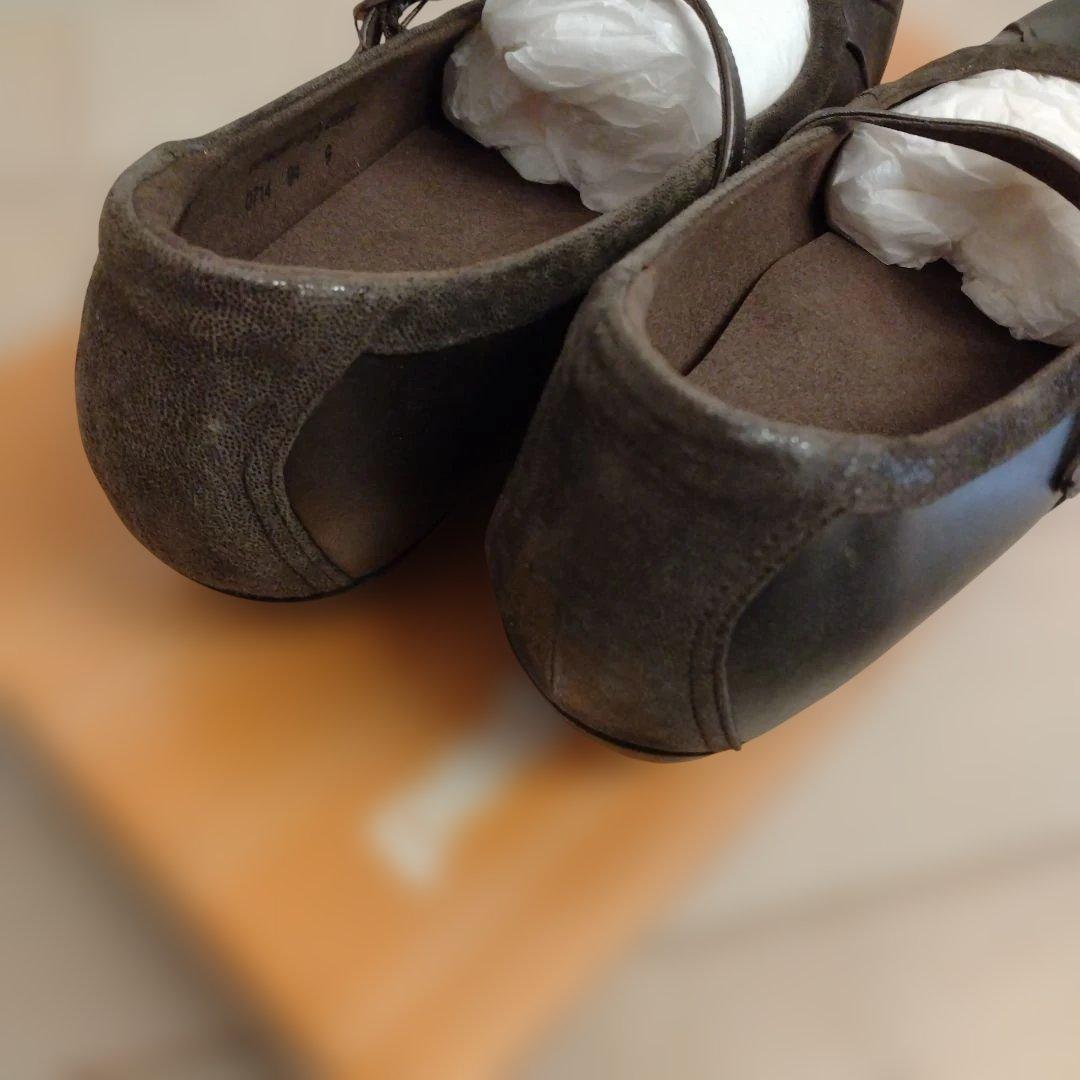 ASICS　PEDALA ブラウン フラットシューズ