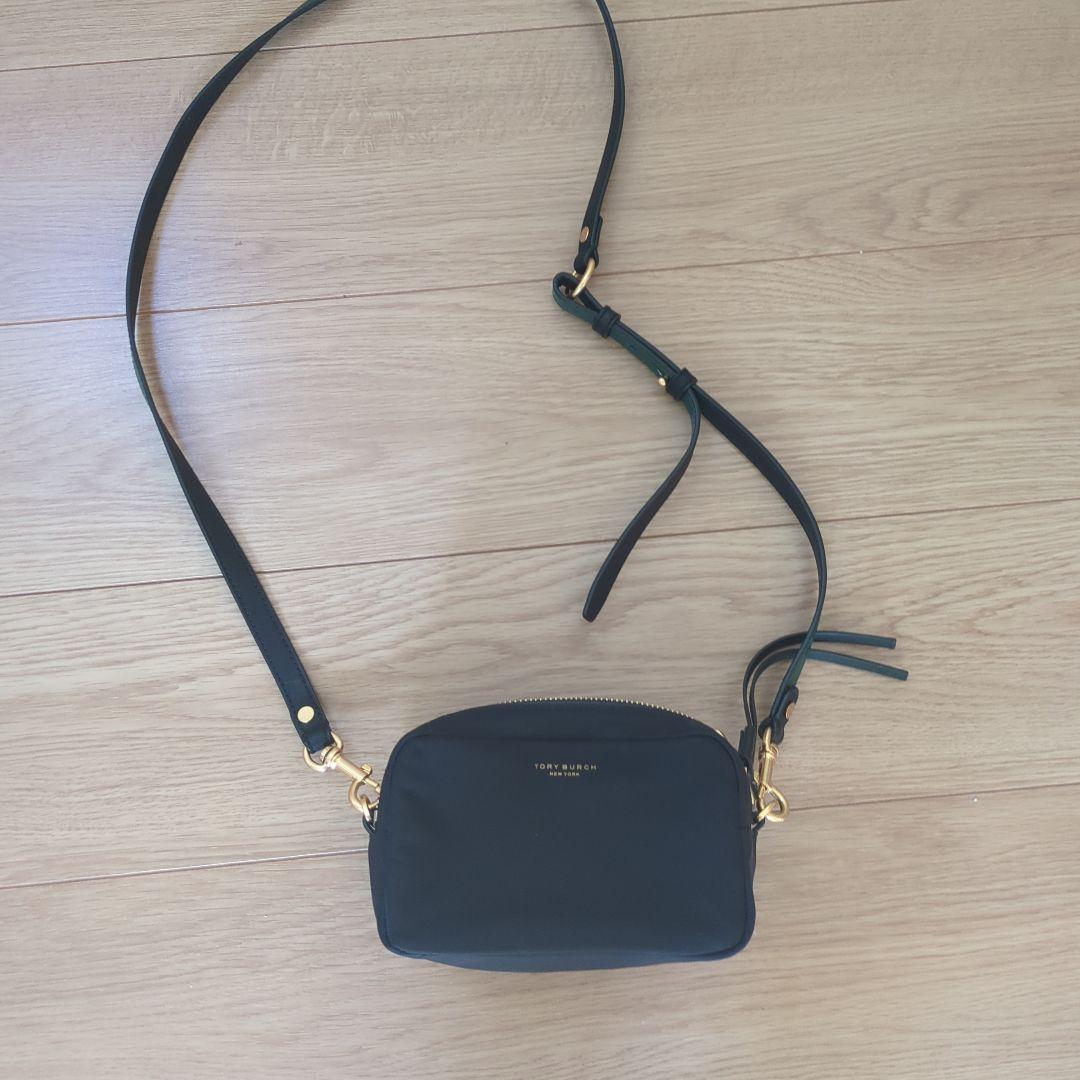 TORY BURCH ブラックショルダーバッグ