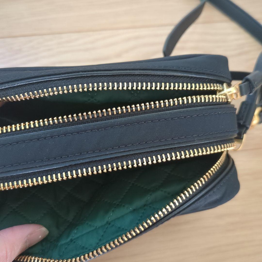 TORY BURCH ブラックショルダーバッグ