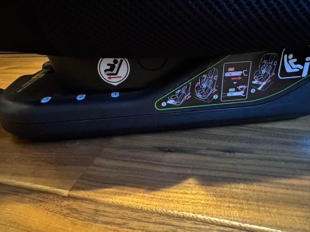 ★12/16まで値下げ中★Apricaアップリカ フォームフィット ISOFIX