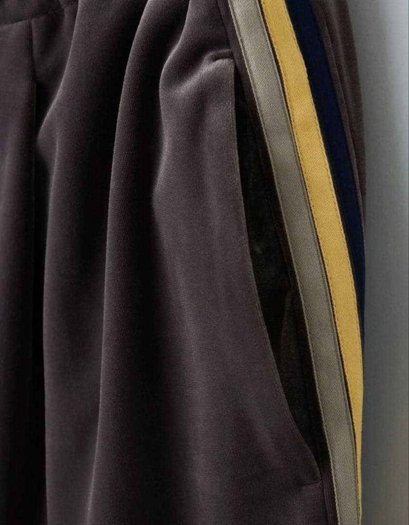 【トンさま専用】＜6(ROKU)＞ベロア３ライン パンツ