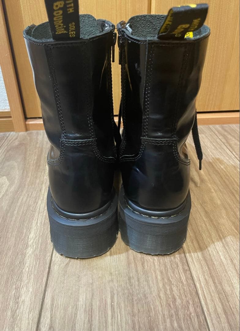 ドクターマーチン8ホール　厚底