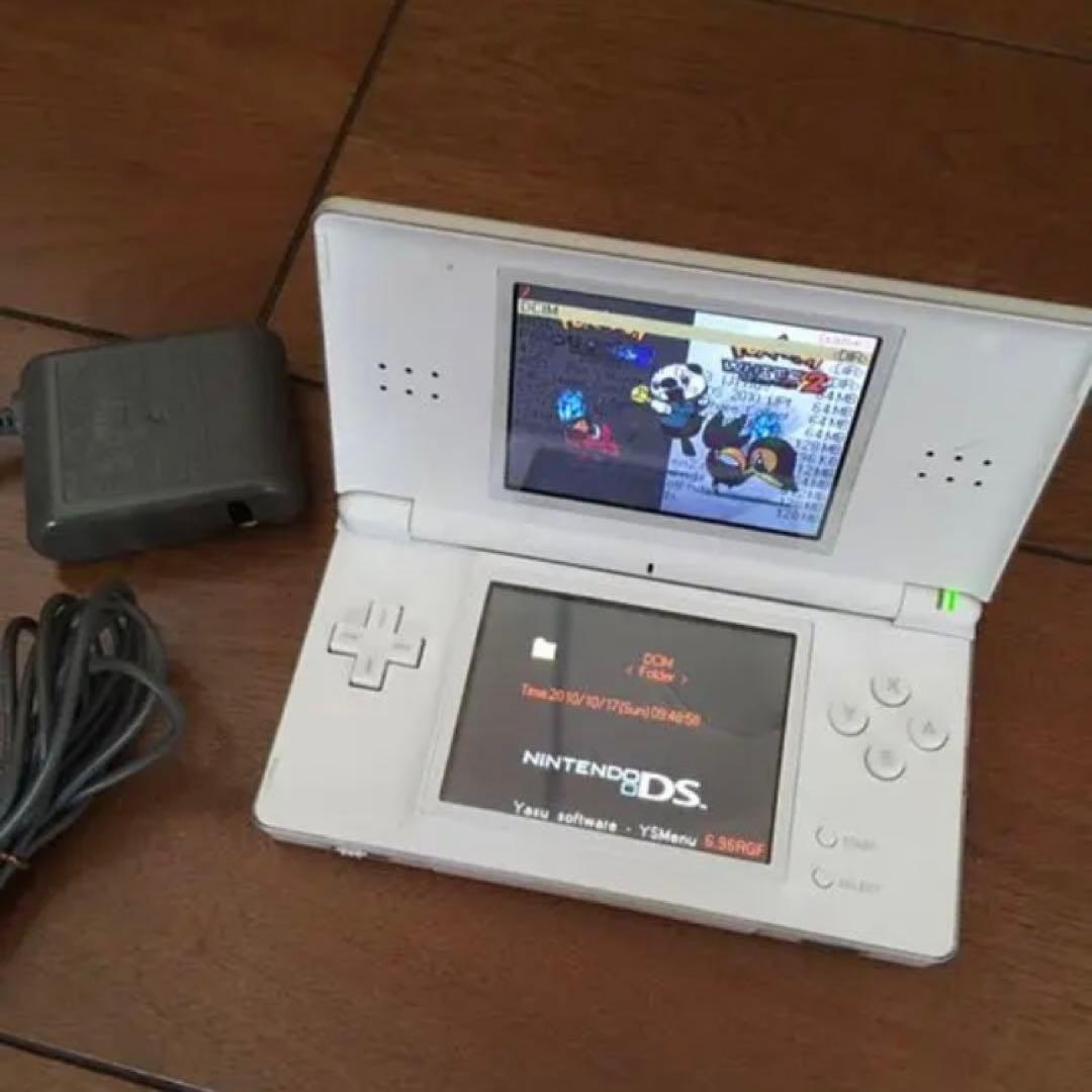 任天堂DS ♡白 家庭用ゲーム