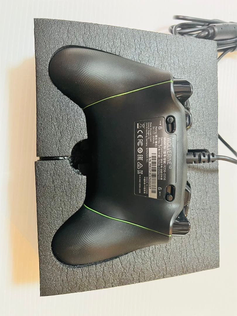 Wolverine V2 Xbox Rezer PCコントローラー