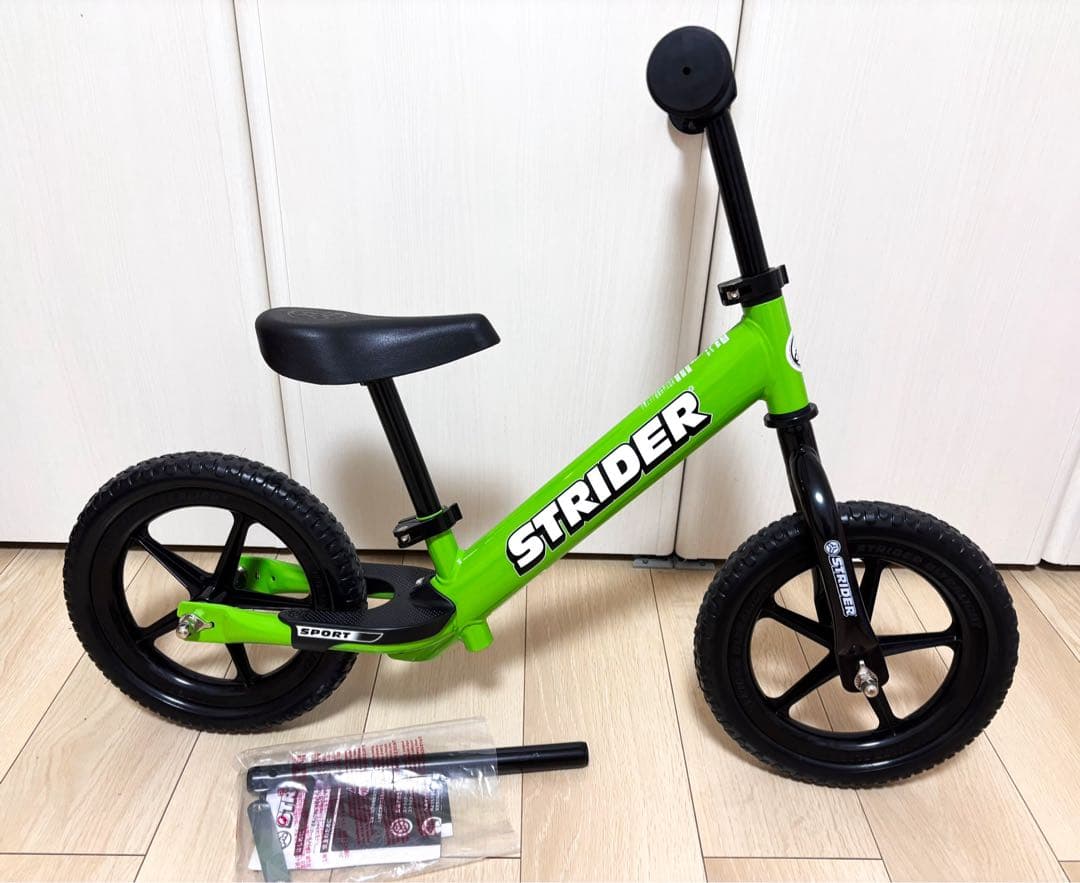 【美品】ストライダー スポーツモデル 12インチ