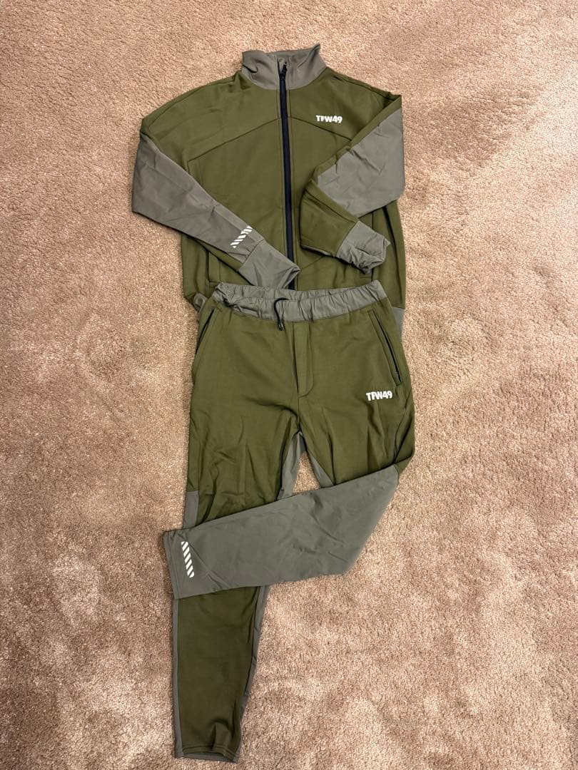 TFW49 オリーブグリーン ジャージセット