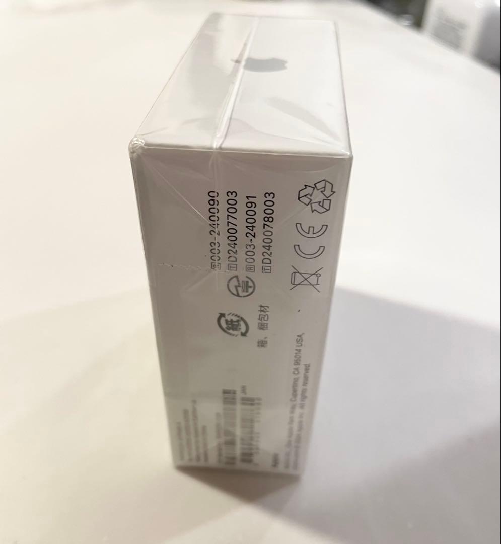 AirPods 4 本体 未開封 ホワイト