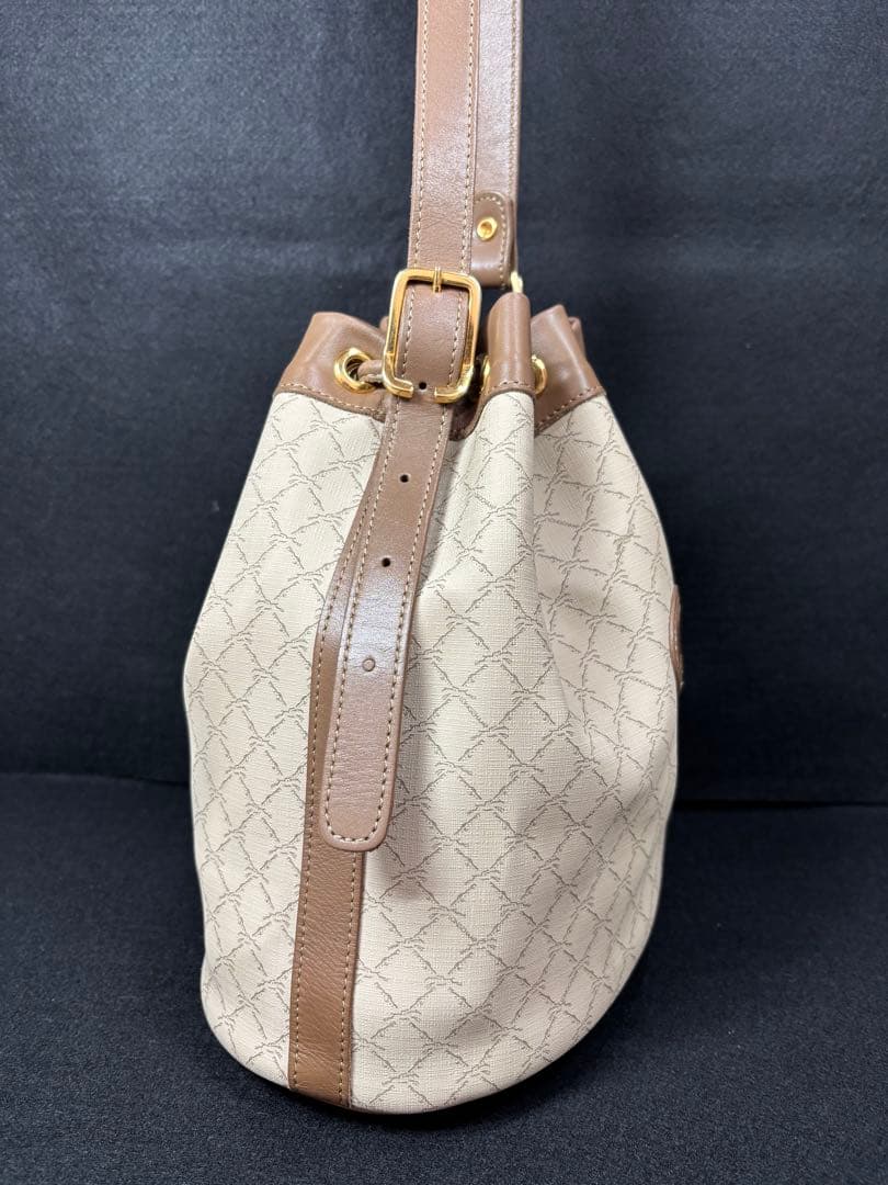 未使用級　ロンシャン　巾着型ショルダーバッグ　PVC レザー　バケット　ブラウン