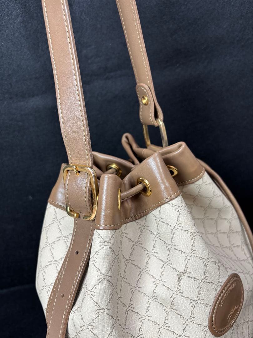 未使用級　ロンシャン　巾着型ショルダーバッグ　PVC レザー　バケット　ブラウン