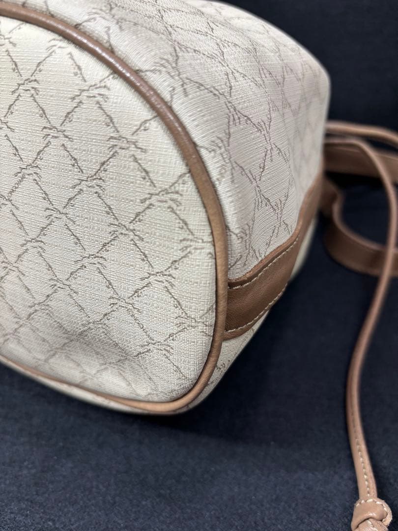 未使用級　ロンシャン　巾着型ショルダーバッグ　PVC レザー　バケット　ブラウン