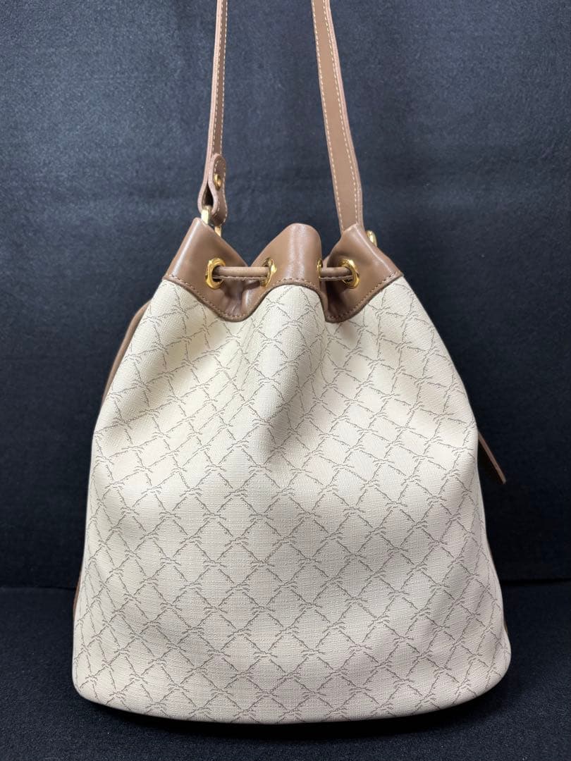 未使用級　ロンシャン　巾着型ショルダーバッグ　PVC レザー　バケット　ブラウン